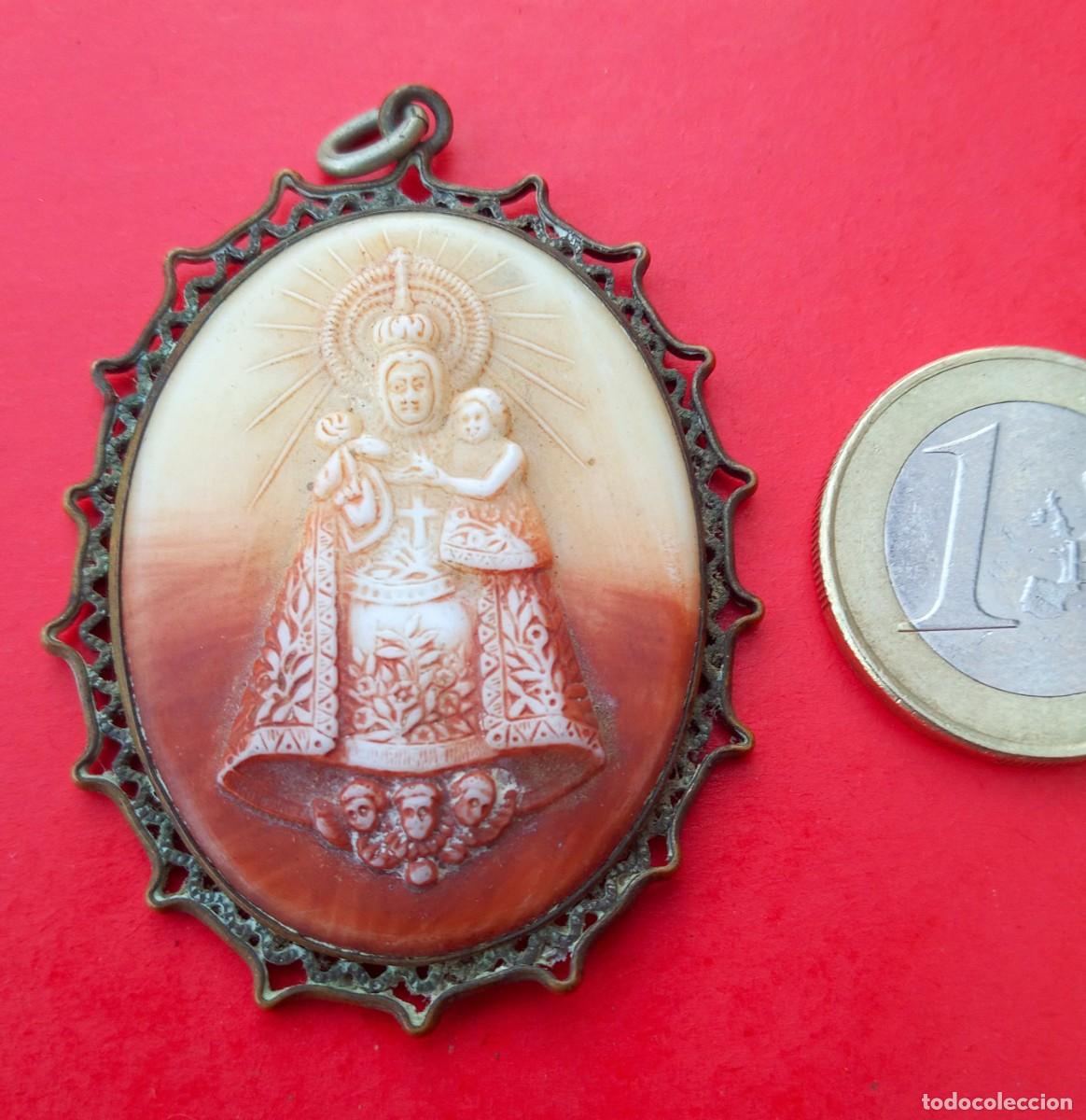 Antig&uuml;edades: Preciosa Gran Medalla Antigua Virgen de Covadonga. Asturias.
