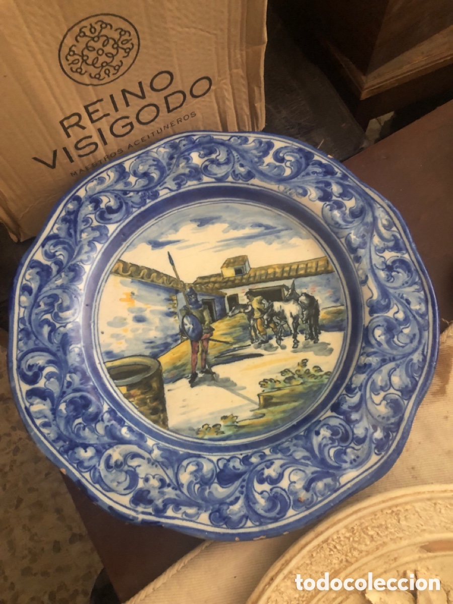 Antig&uuml;edades: Plato antiguo de cer&aacute;mica de Talavera. Ceramista Saso. Escena de Don Quijote