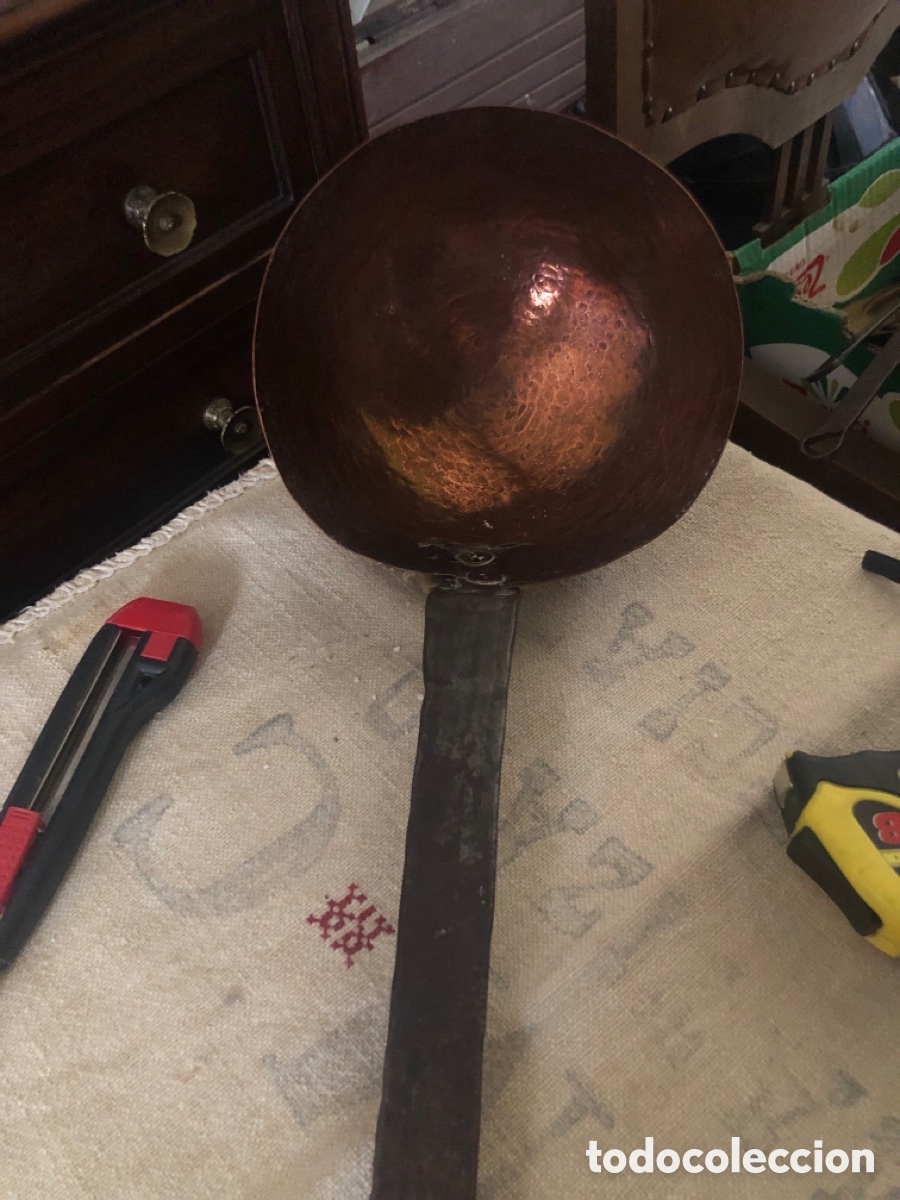 Antig&uuml;edades: ANTIGUO CAZO DE COBRE Y FORJA - Foto 2