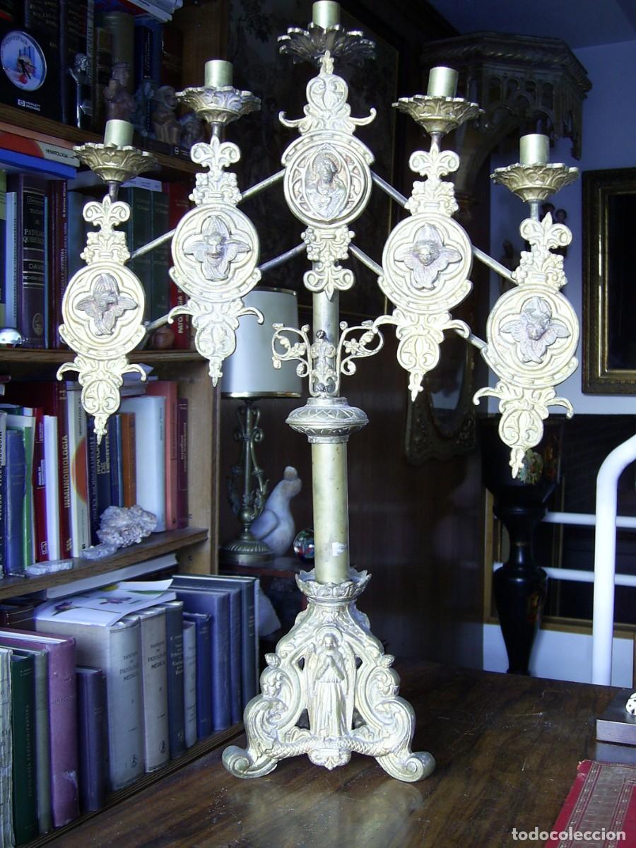 Antig&uuml;edades: GRAN CANDELABRO DE BRONCE CON 5 BRAZOS - Foto 1