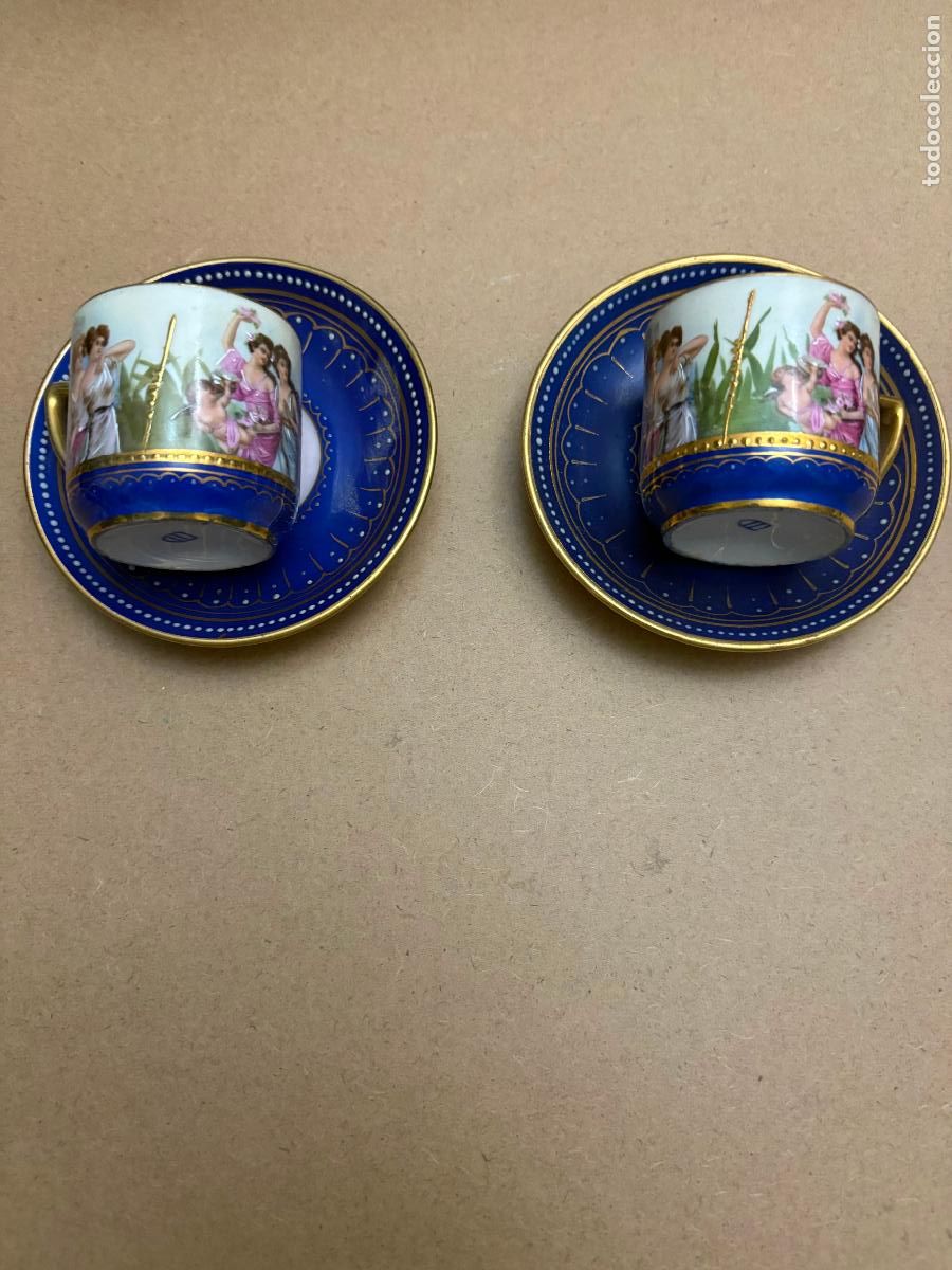 Antig&uuml;edades: Pareja de tazas de porcelana de Viena