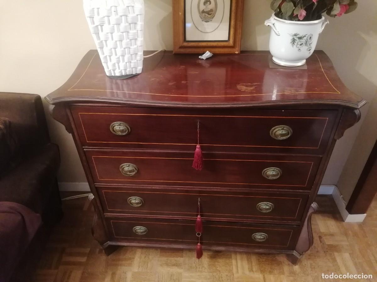 Antig&uuml;edades: Muebles dormitorio y sal&oacute;n