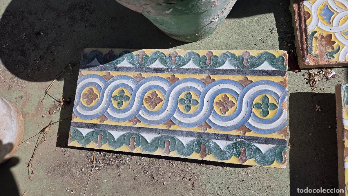 Antiquit&eacute;s: azulejo de triana antigua