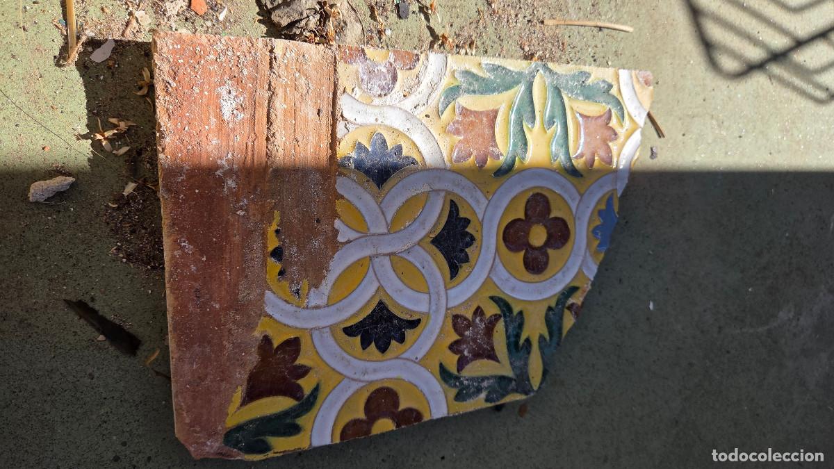 Antiquit&eacute;s: azulejo antiguo de triana