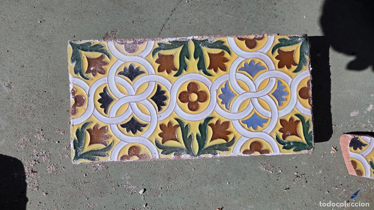 Antig&uuml;edades: azulejo antiguo de triana - Foto 1