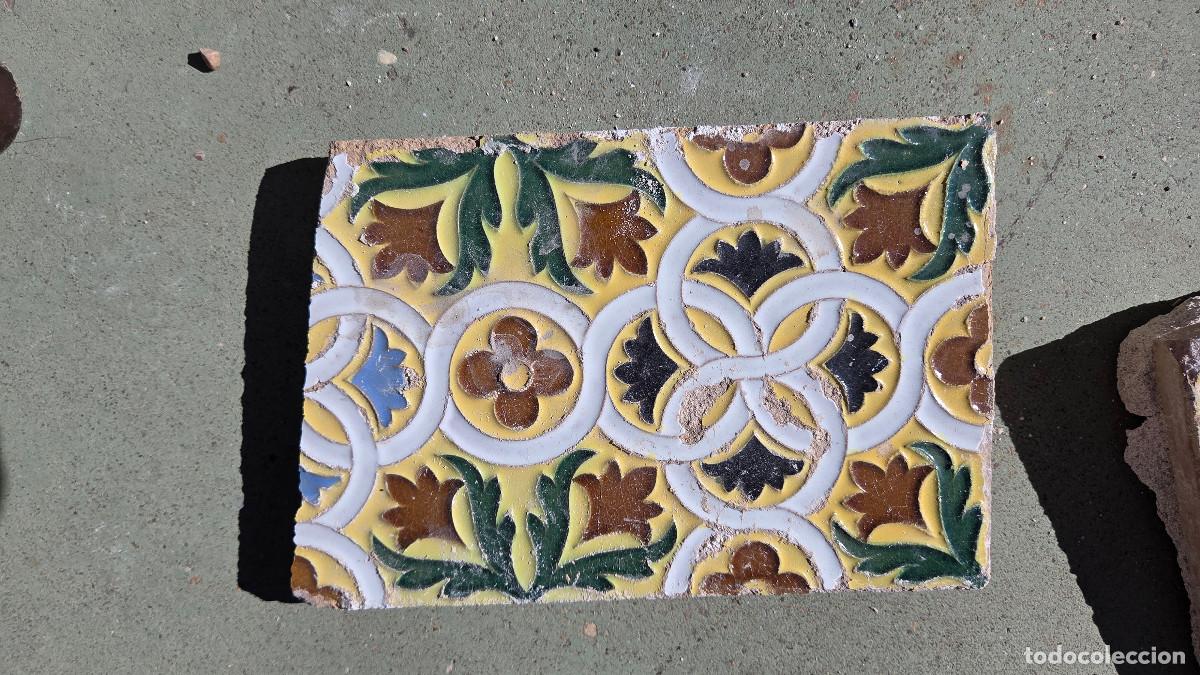 Antig&uuml;edades: azulejo antiguo de triana - Foto 1