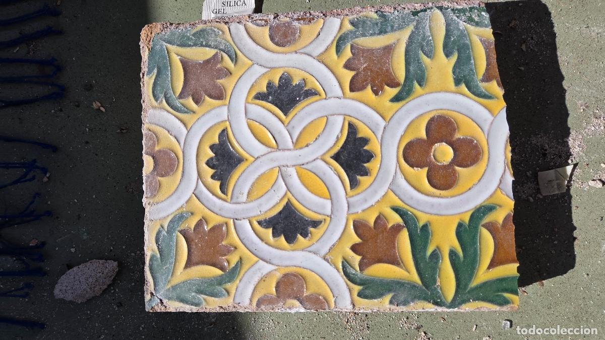 Antig&uuml;edades: azulejo de triana antigua - Foto 2