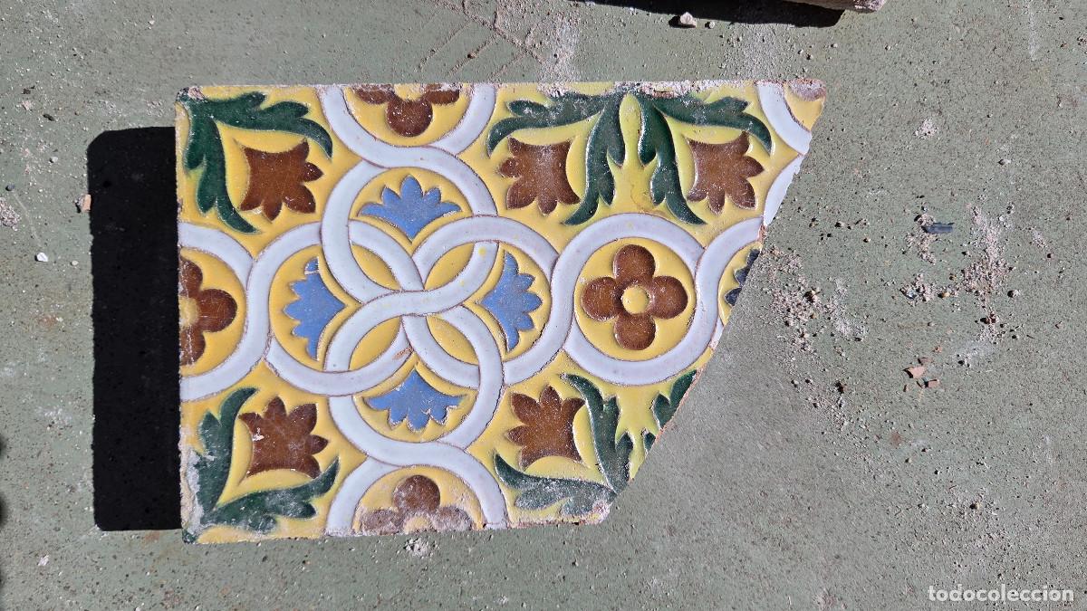 Antig&uuml;edades: azulejo antiguo de triana