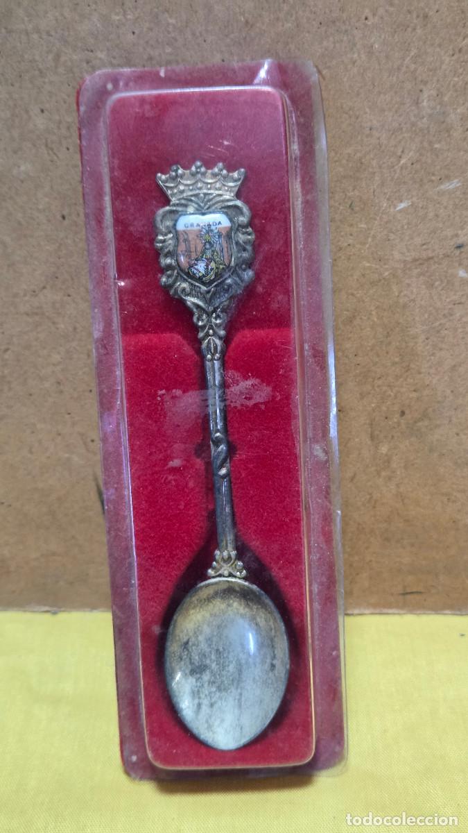 Antig&uuml;edades: cucharrilla coleccionable Granada - Foto 1