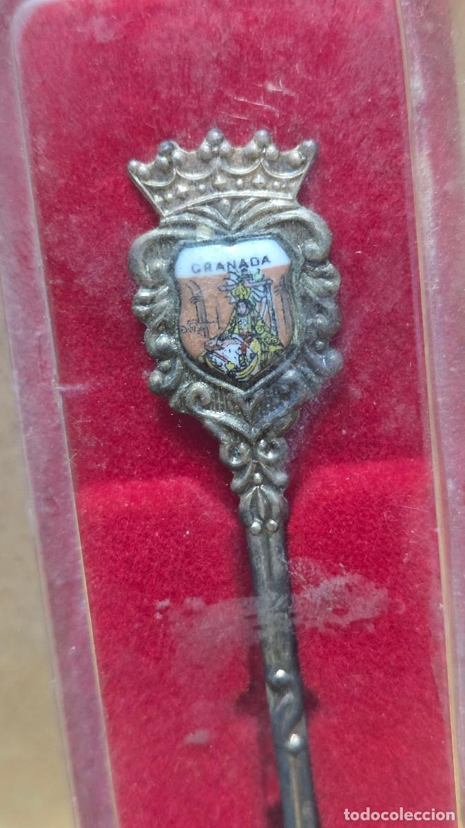 Antig&uuml;edades: cucharrilla coleccionable Granada - Foto 2