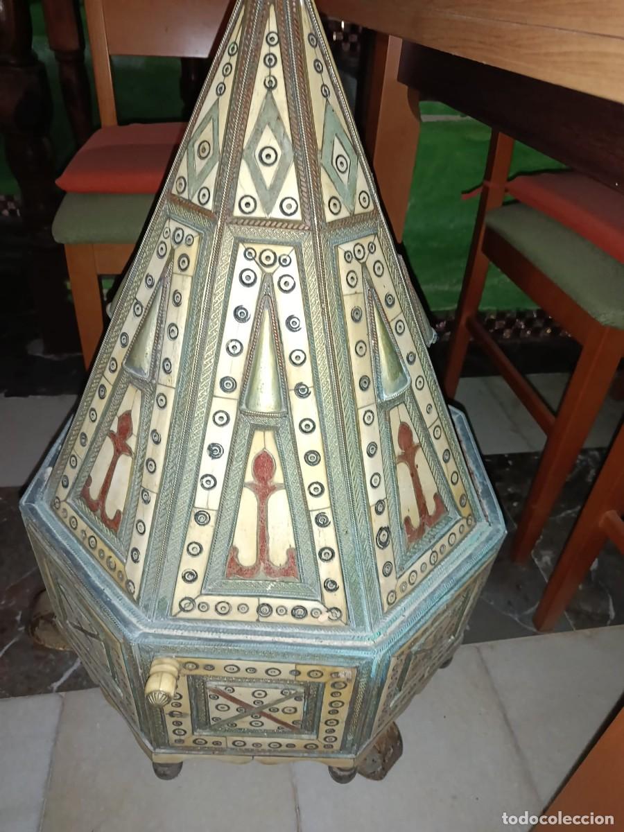 Antig&uuml;edades: arca hexagonal hueso madera y metal ver fotos