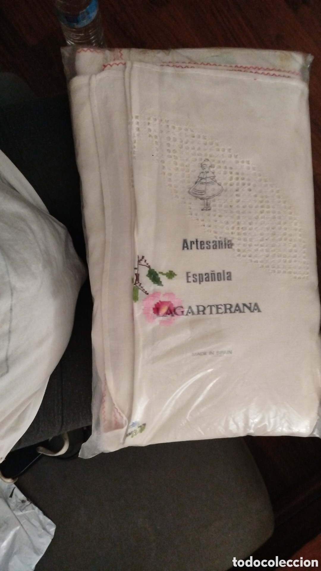 Antig&uuml;edades: Manteler&iacute;a Lagartera - Foto 3
