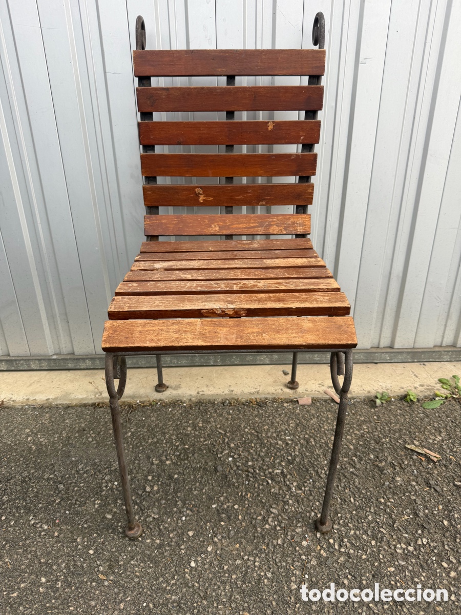 Antig&uuml;edades: Silla antigua forja y madera