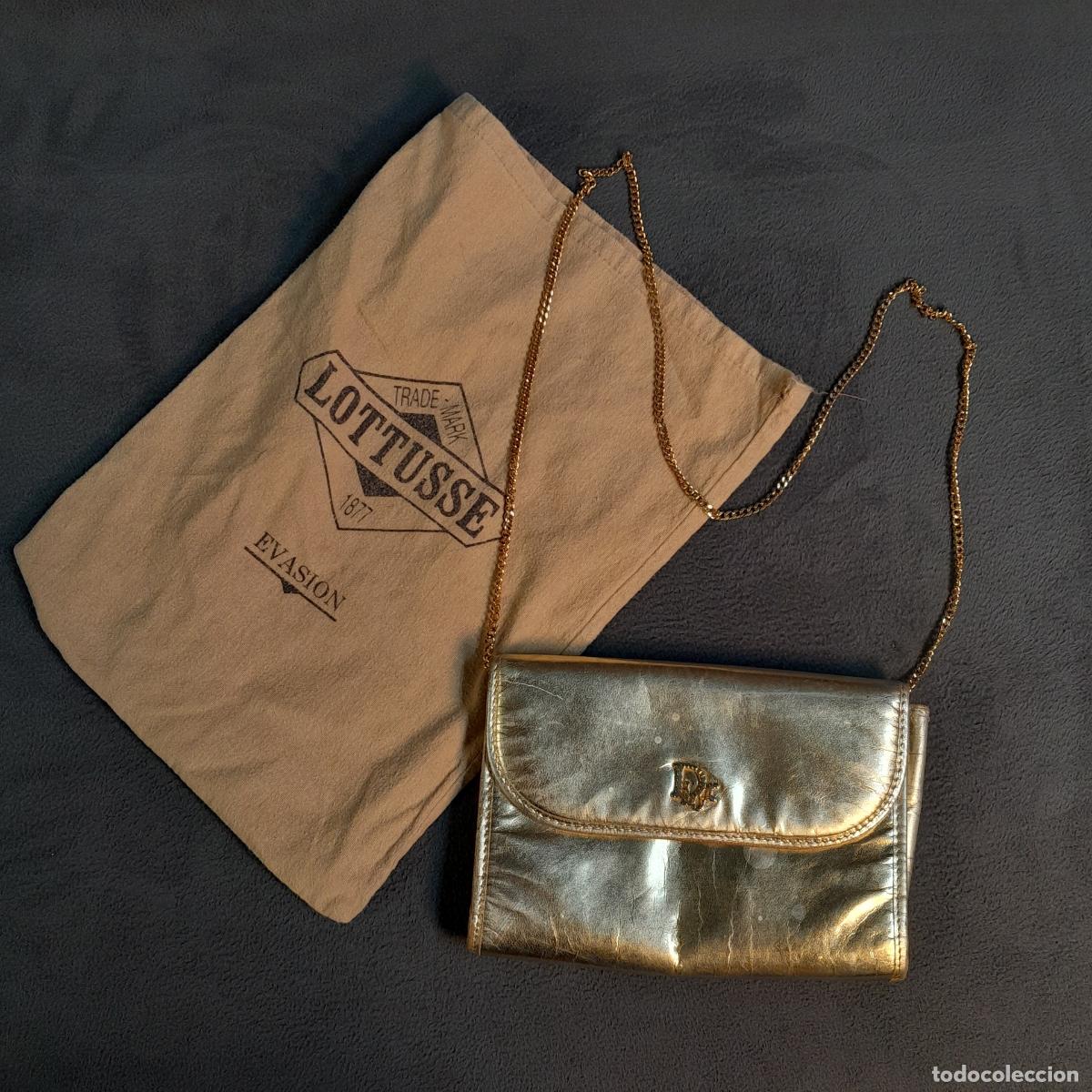Antiques: BL-79. BOLSO DE MANO TIPO CLUTCH CON CADENA. CHRISTIAN DIOR. 1970 CA.