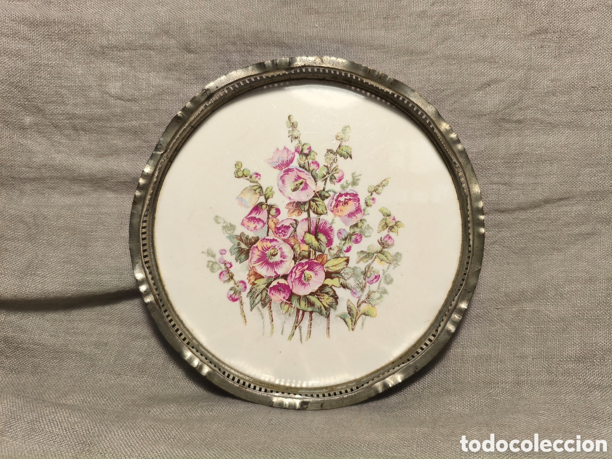 Antig&uuml;edades: BANDEJITA PORCELANA MAY&Oacute;LICA BALCONADA