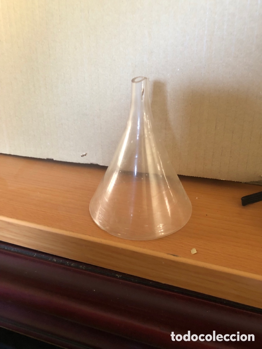 Antig&uuml;edades: EMBUDO DE CRISTAL DE LABORATORIO - Foto 1