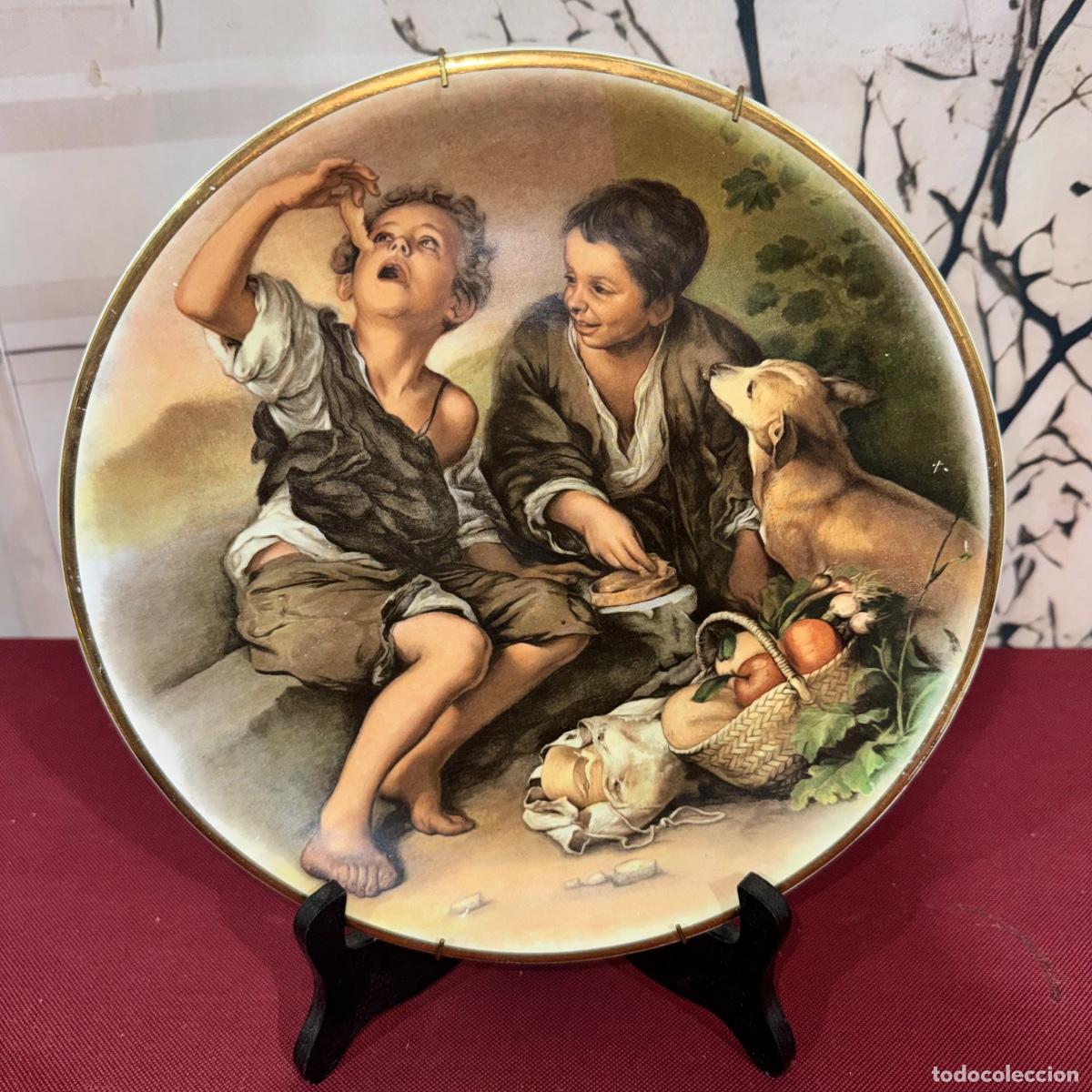Antig&uuml;edades: Plato Decorativo de la Serie &rdquo;Street Urchin&rdquo;