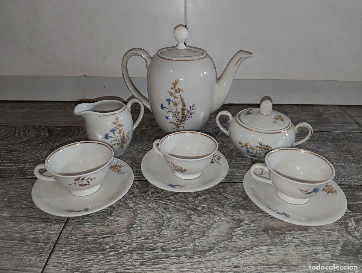 Antig&uuml;edades: Antiguo juego de porcelana de Baviera Bareuther a&ntilde;os 40/50 cafetera, lechera, azucarera y tazas