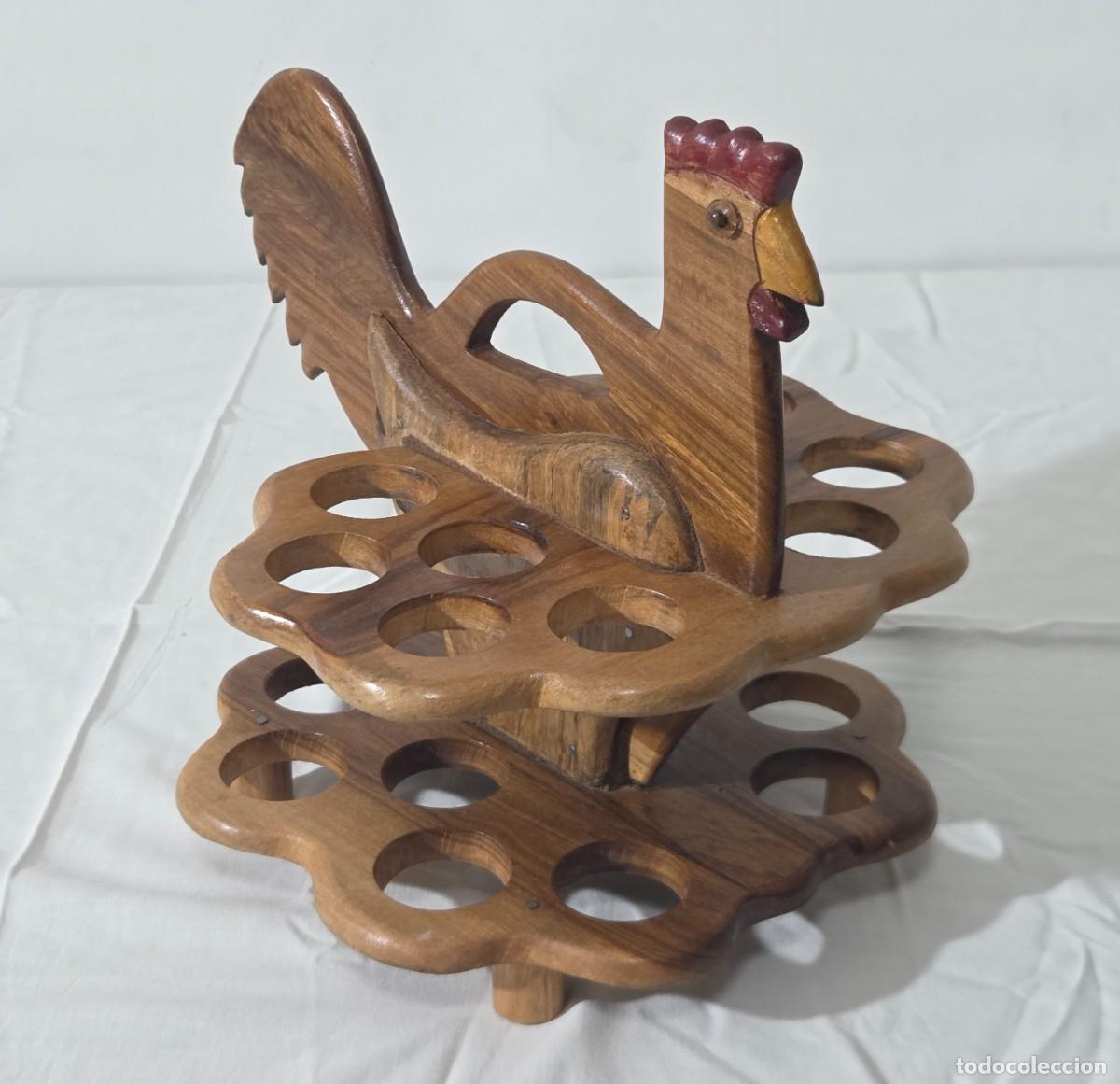 Antig&uuml;edades: Huevera fabricada en madera forma de gallina - Foto 9