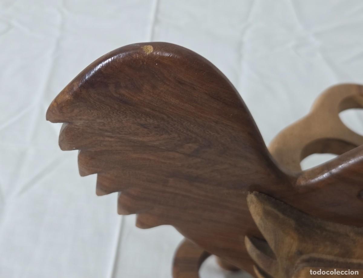 Antig&uuml;edades: Huevera fabricada en madera forma de gallina - Foto 10