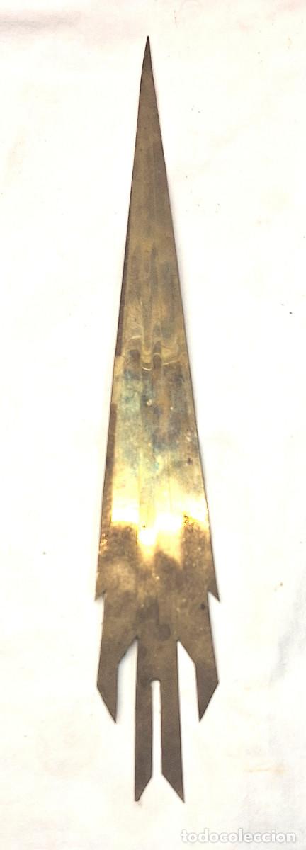 Antig&uuml;edades: Rayo Resplandor bronce Virgen Milagrosa. Med. 31 cm