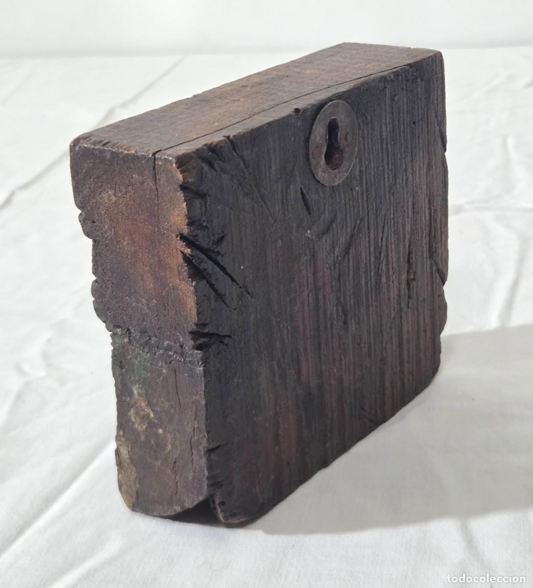 Antig&uuml;edades: Percha en pieza antigua de madera - Foto 5