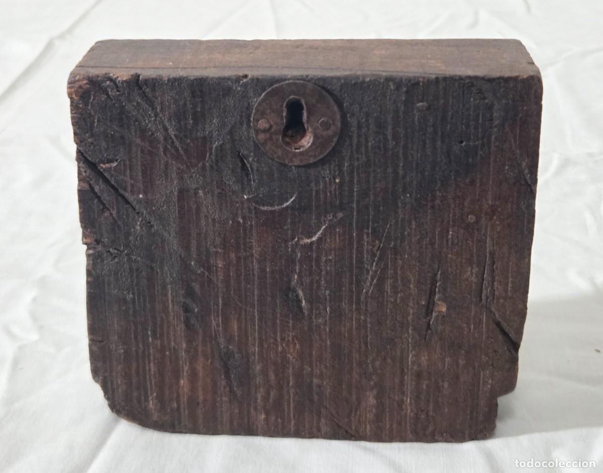 Antig&uuml;edades: Percha en pieza antigua de madera - Foto 6