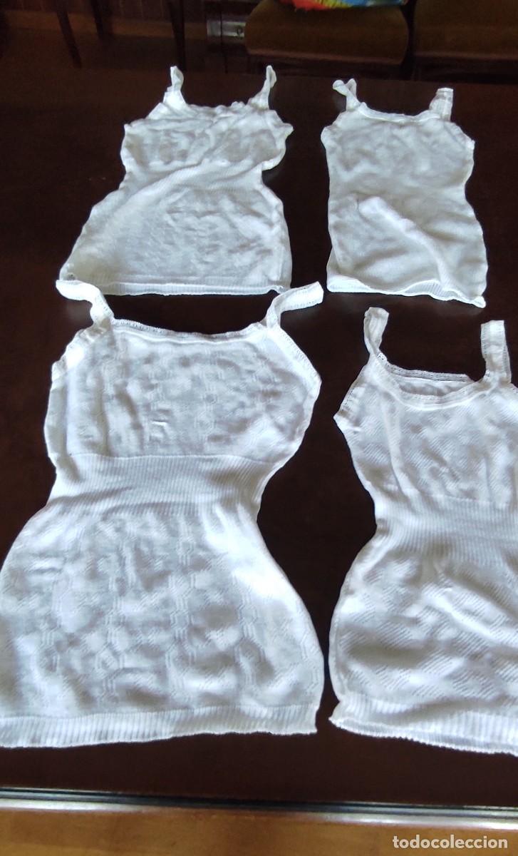 Antig&uuml;edades: LOTE DE 4 PRENDAS DE ROPA INTERIOR PARA BEB&Eacute; O BEB&Eacute;S REBORN &ndash;