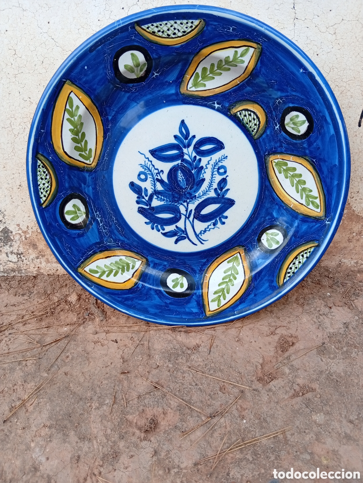 Antig&uuml;edades: Antiguo plato de cer&aacute;mica valenciana ,Manises ,ribesalbes 30 cm decoraci&oacute;n floral azul cobalto