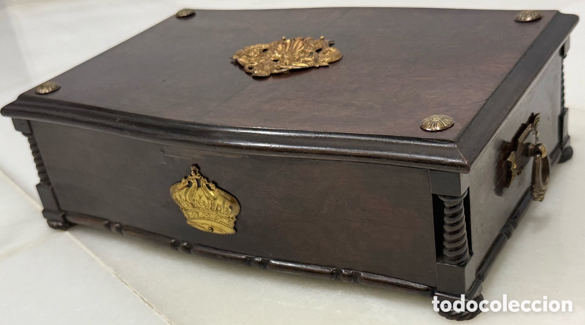 Antig&uuml;edades: ANTIGUO COFRE ART NOVEAU ESPA&Ntilde;A PPIOS 1900