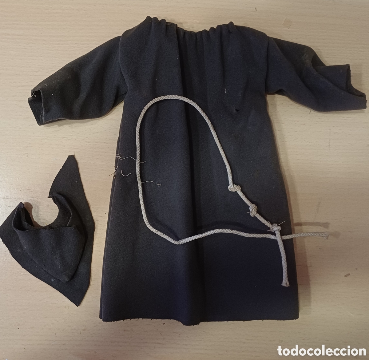 Antig&uuml;edades: VESTIDO PARA SAN ANTONIO CAP I POTA DE 35-40 CM