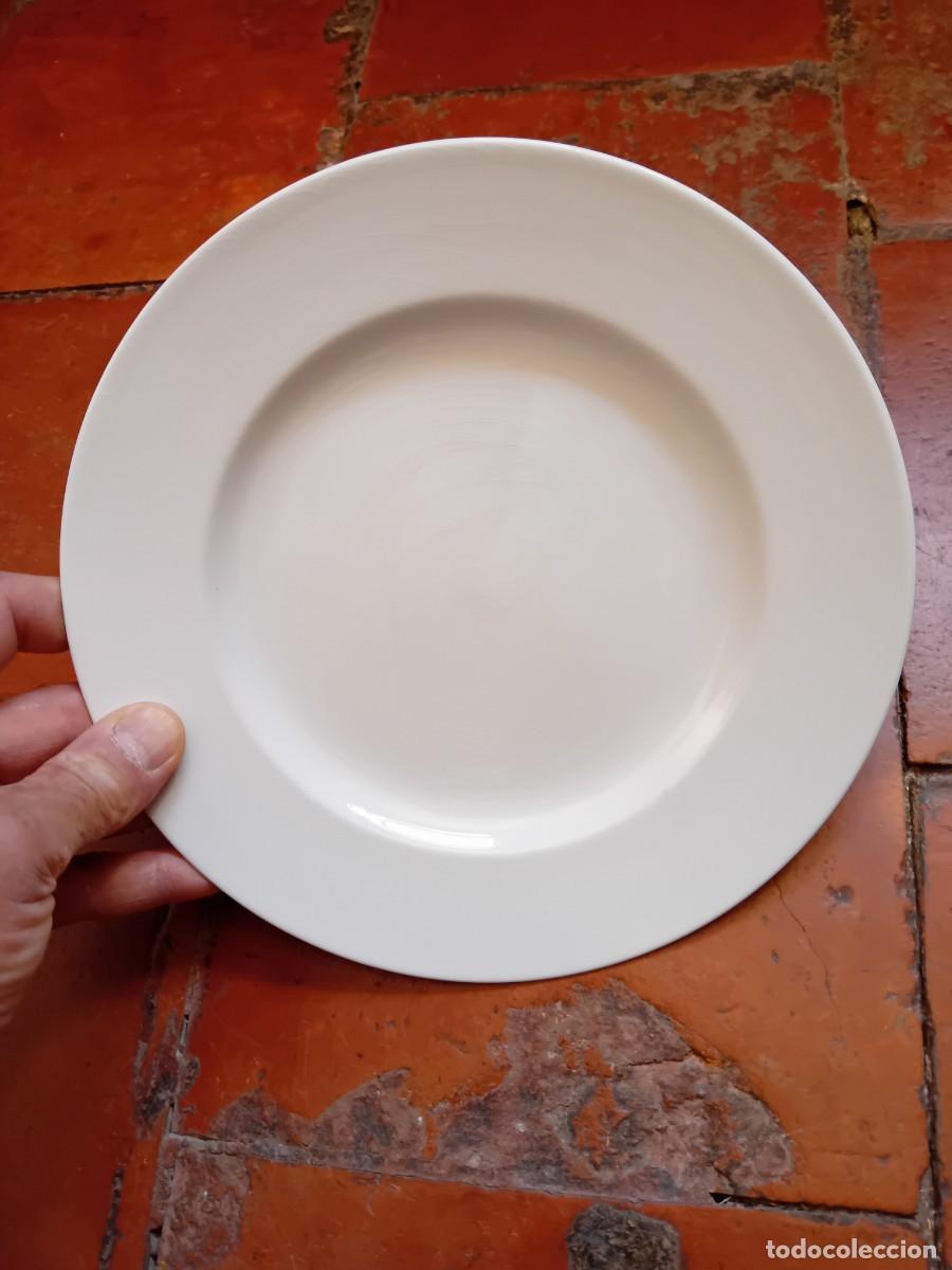 Antig&uuml;edades: Plato plano de Vargas Segovia d&eacute;cada de los 40/50