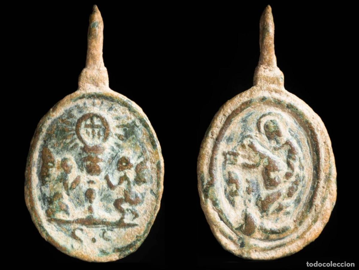Antig&uuml;edades: Medal XVI-XVII centuries, Santo Sacramento/V. Monserrat - 22x12 mm