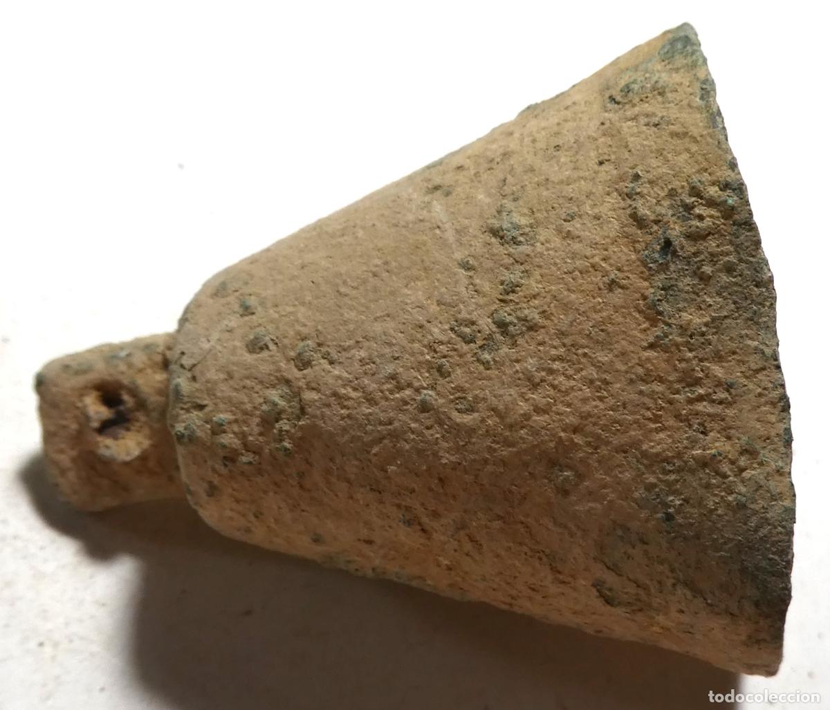Antig&uuml;edades: Peque&ntilde;a campana de bronce - Foto 1