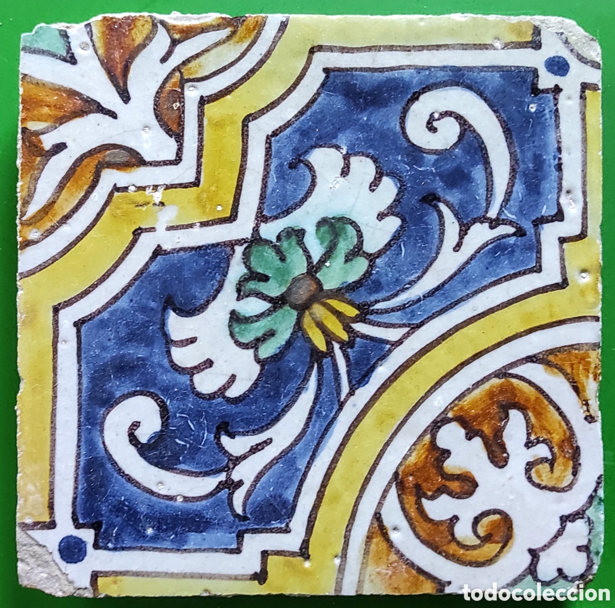 Antig&uuml;edades: Azulejo de Triana del siglo XVI. - Foto 1