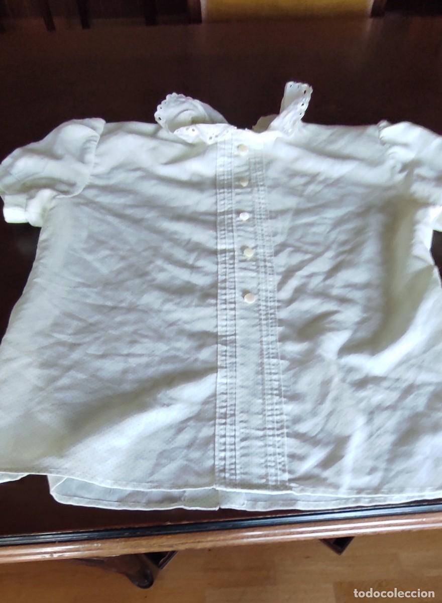 Antig&uuml;edades: BLUSA / CAMISA VINTAGE BLANCA INFANTIL - CUELLO DE BORDADO SUIZO Y CHORRERAS - A&ntilde;os 70/80