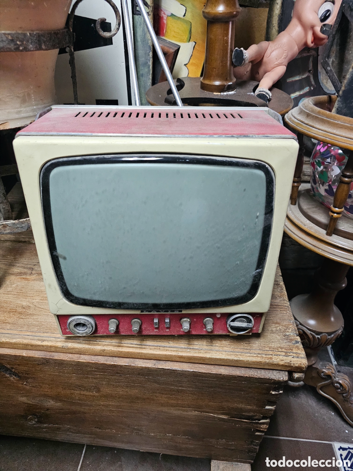Antig&uuml;edades: Televisor Lavis 511 d&eacute;cada 1970 - Foto 6