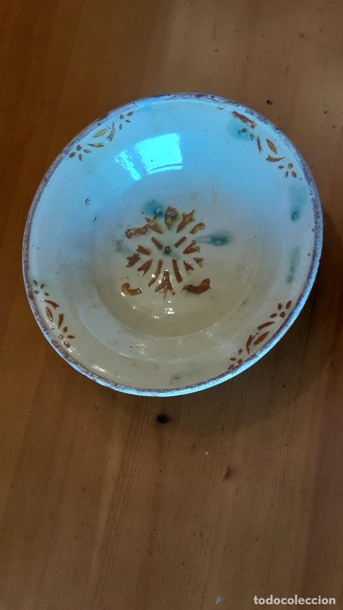Antig&uuml;edades: Antiguo Plato cer&aacute;mica o barro vidriado