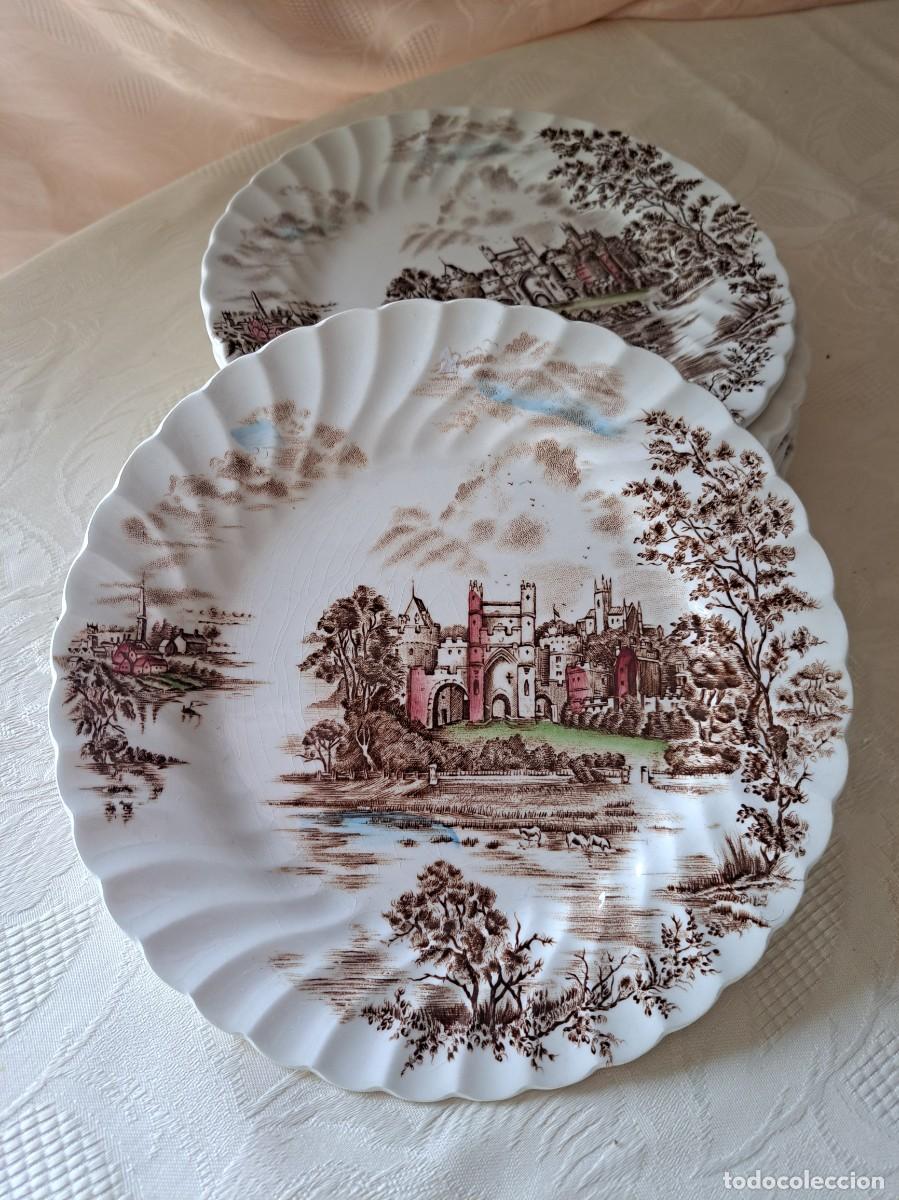 Antig&uuml;edades: Lote de 8 platos de postre de porcelana Stoke-on-Trent Johnson Brothers, ancient towers, multicolor