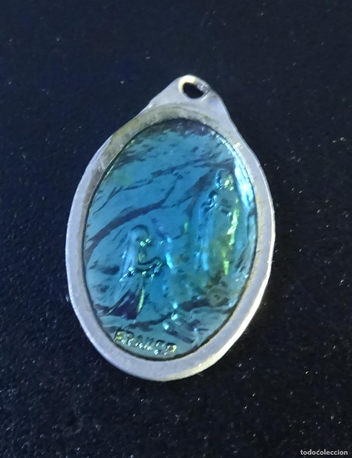 Antig&uuml;edades: MEDALLA DE ALUMINIO VIRGEN DE LOURDES FRANCE. FORMATO 2 X 1,2 CM