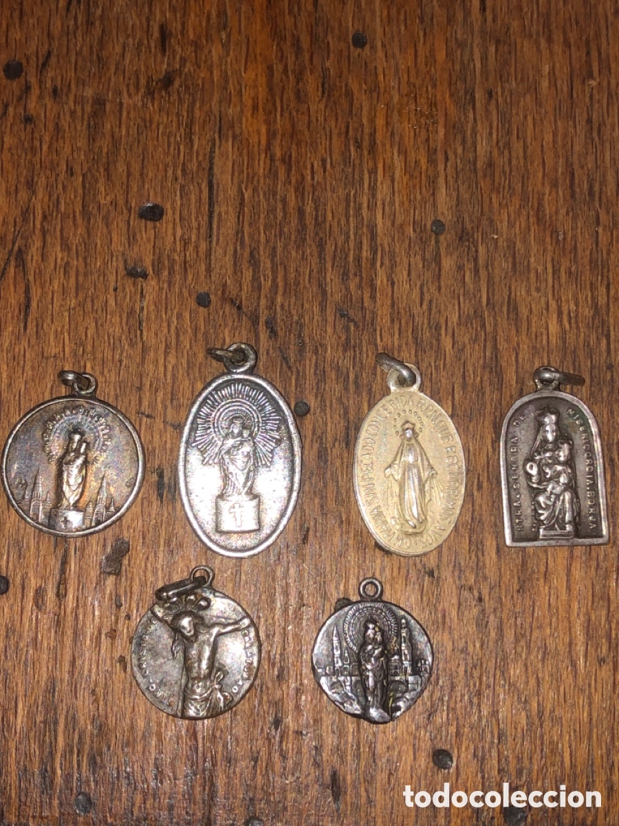 Antig&uuml;edades: Medalla religiosa antiguas plata