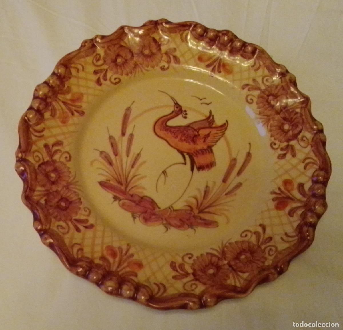 Antig&uuml;edades: plato ceramica artesania toledo rojo 29 cm diametro