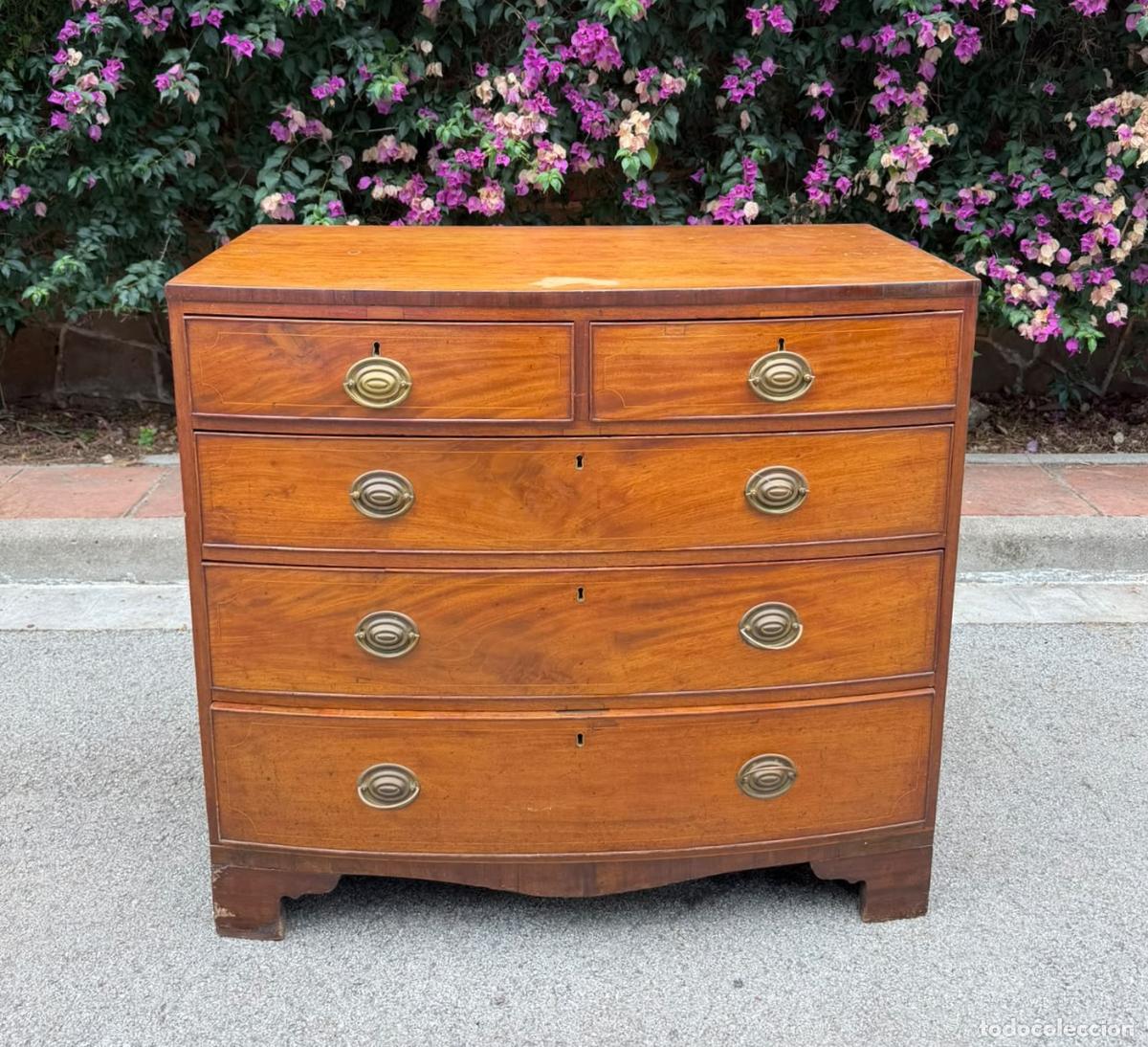 Antig&uuml;edades: ANTIGUA C&Oacute;MODA INGLESA DE ESTILO ADAMS. MADERA DE CAOBA Y APLIQUES. INGLATERRA. SIGLO XIX.