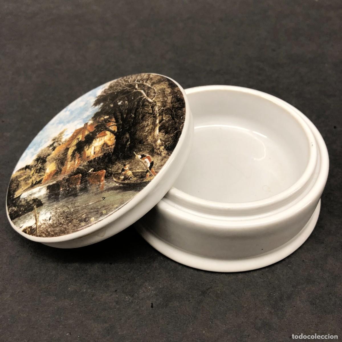 Antig&uuml;edades: ANTIGUA CAJITA DECORATIVA - DE CER&Aacute;MICA - PATUM PEPERIUM - 10 X 4 CM / 1675