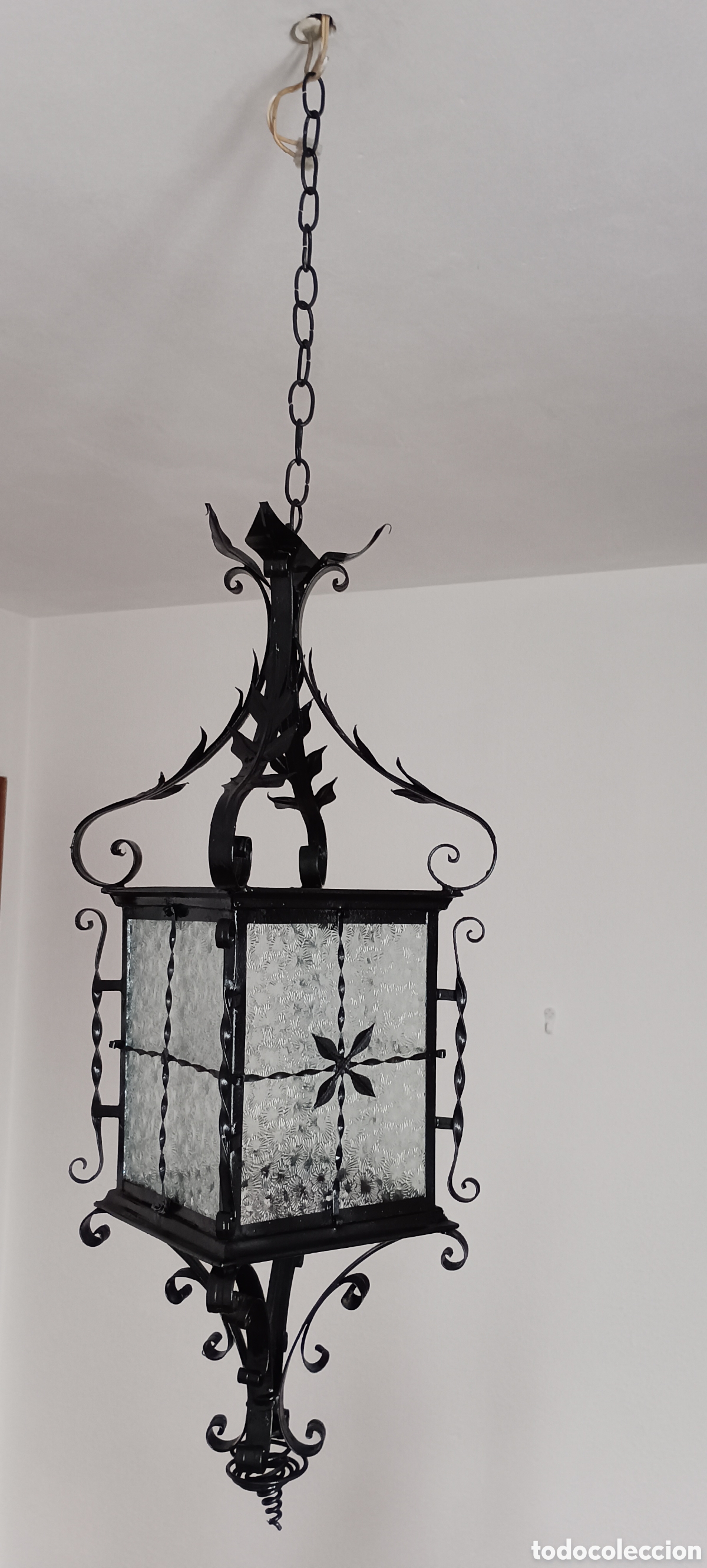 Antig&uuml;edades: Farol forja hierro y cristal - Foto 2