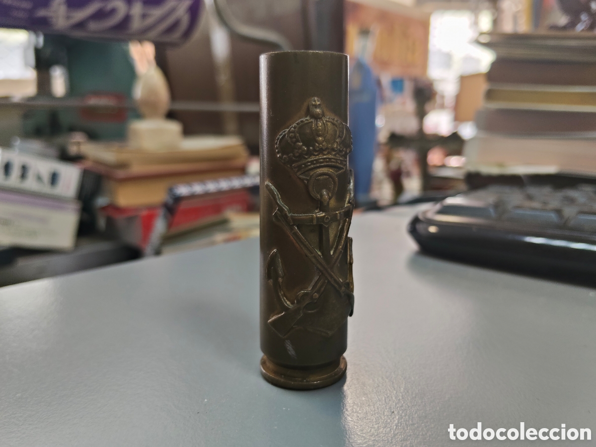 Antig&uuml;edades: Antigua vaina de bala 7 cm - Foto 1