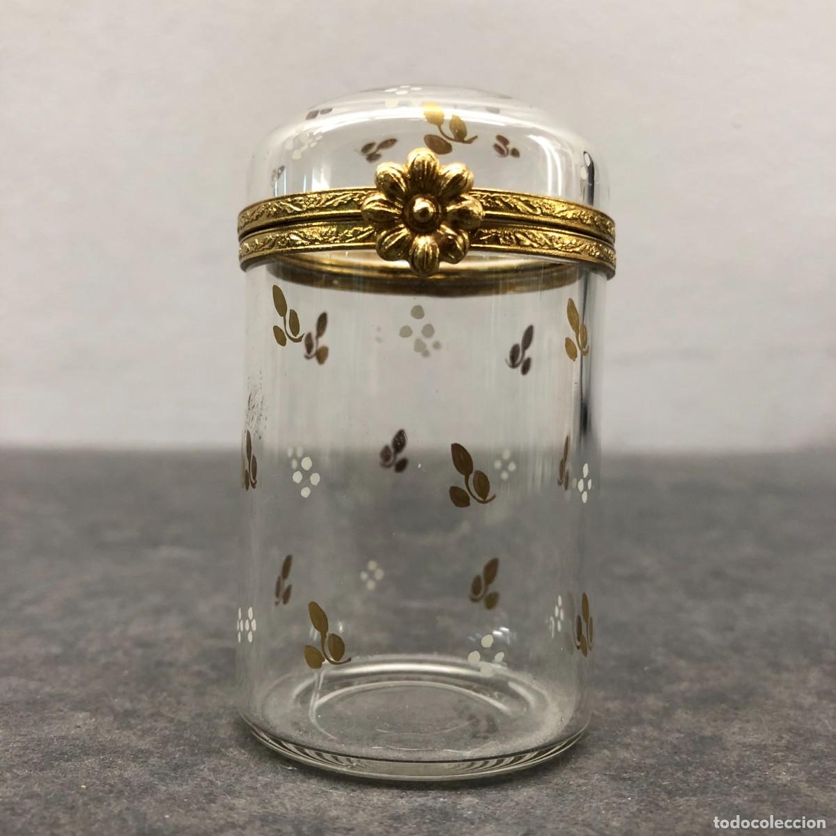 Antig&uuml;edades: PEQUE&Ntilde;O TARRO DE CRISTAL - DISE&Ntilde;O FLORAL DORADO PINTADO A MANO - 7 X 4 CM / 1701