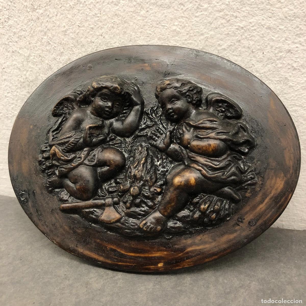 Antig&uuml;edades: PLACA DE ESTILO VICTORIANO - DE ESCAYOLA PINTADA - RELIEVE 2 NI&Ntilde;OS - 17,5 X 13 CM / 1706