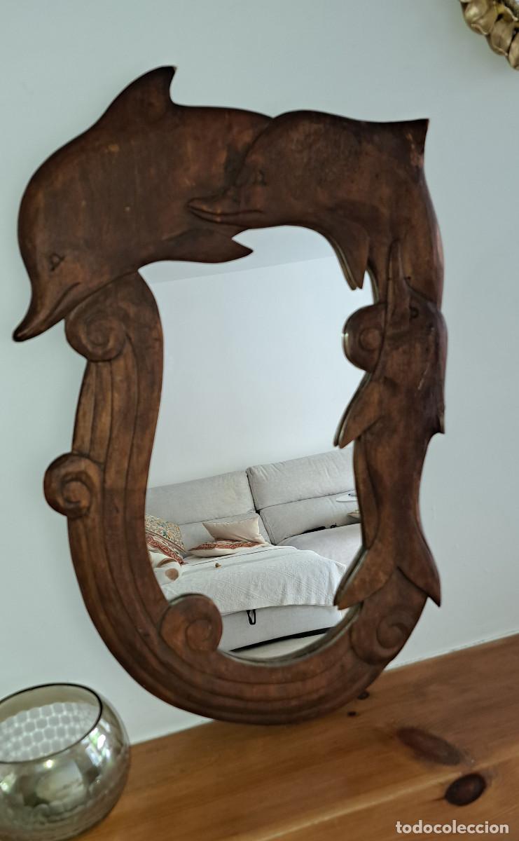Antig&uuml;edades: ESPEJO DE MADERA CON DELFINES TALLADOS - ANTIGUO - MEDIDAS; 49 x 32 cms.