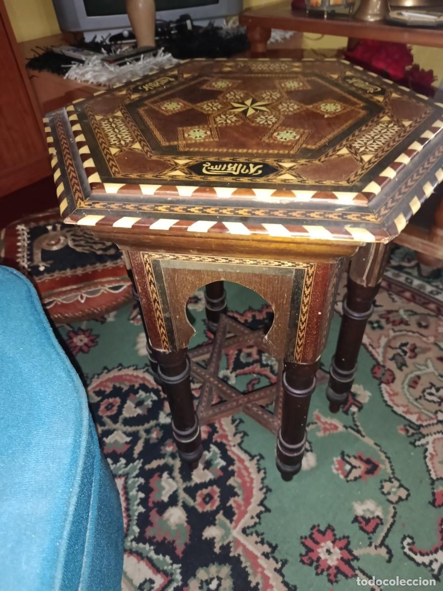 Antig&uuml;edades: mesa de taracea granadina original